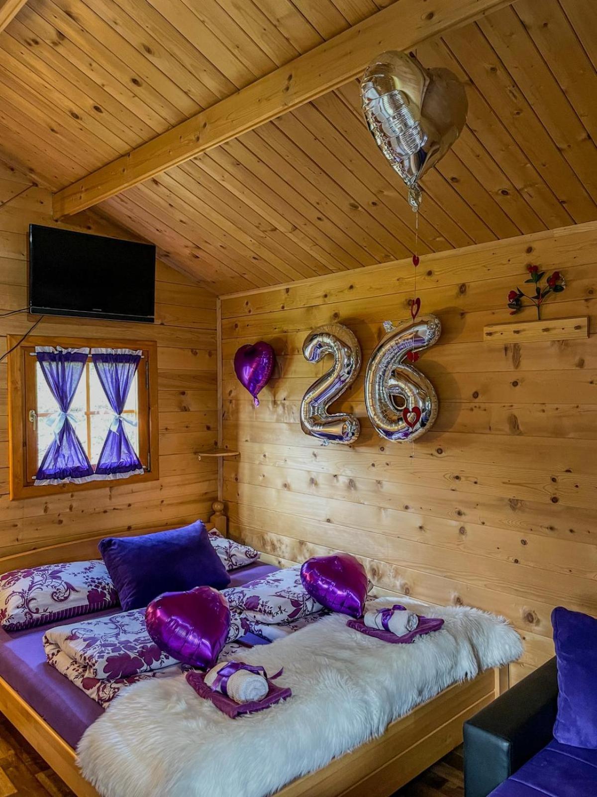 Cottage La Sierra With Jacuzzi Korenica Kültér fotó
